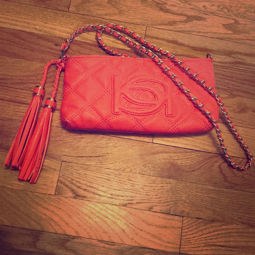 Bebe crossbody